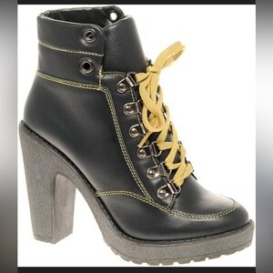 Carvela Black Leather Heeled Hiking Boots Yellow Laces size 6